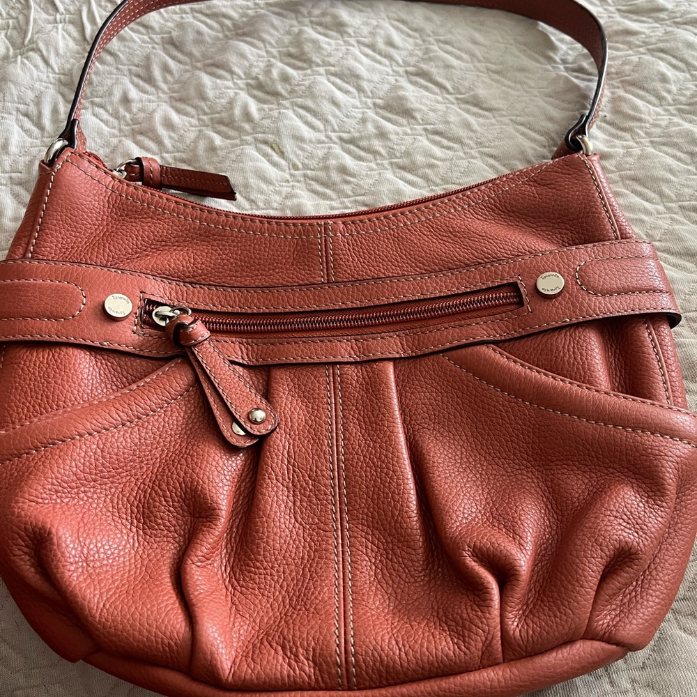 Tignanello - Elegant Tan Leather Purse Shoulder Bag
